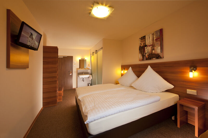 Astay Hotel Greding Ngoại thất bức ảnh